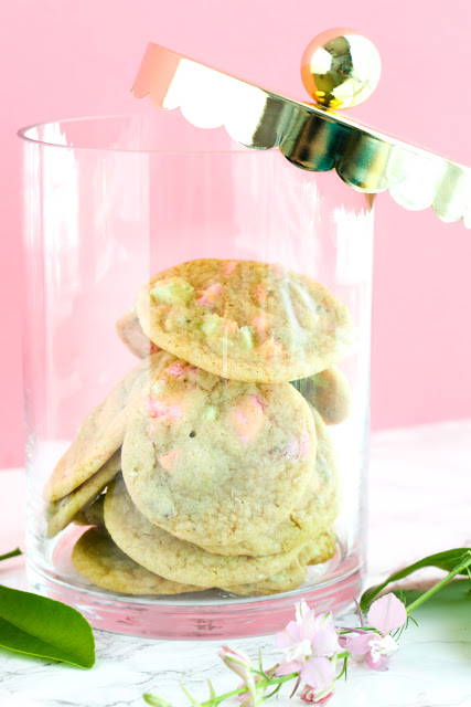 Easy Pastel Chocolate Chip Cookies for Mother's Day or Spring Brunch