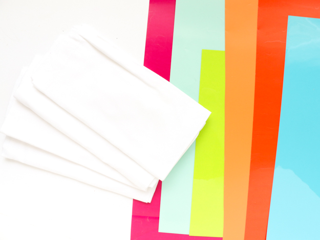 DIY Neon Sign Napkins using HTV (Heat Transfer Vinyl) and the Silhouette Cameo complete with free cut files - perfect for brunch or a dinner party - DIY Home decor colorful cloth napkins