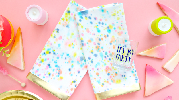 DIY Napkins - Craft Watercolor Polka Dot Napkins - How to watercolor on fabric - easy technique - DIY gift idea - DIY party decorations - Lisa Frank Inspired home decor - Oh joy for Target inspired napkins - DIY table setting home decor