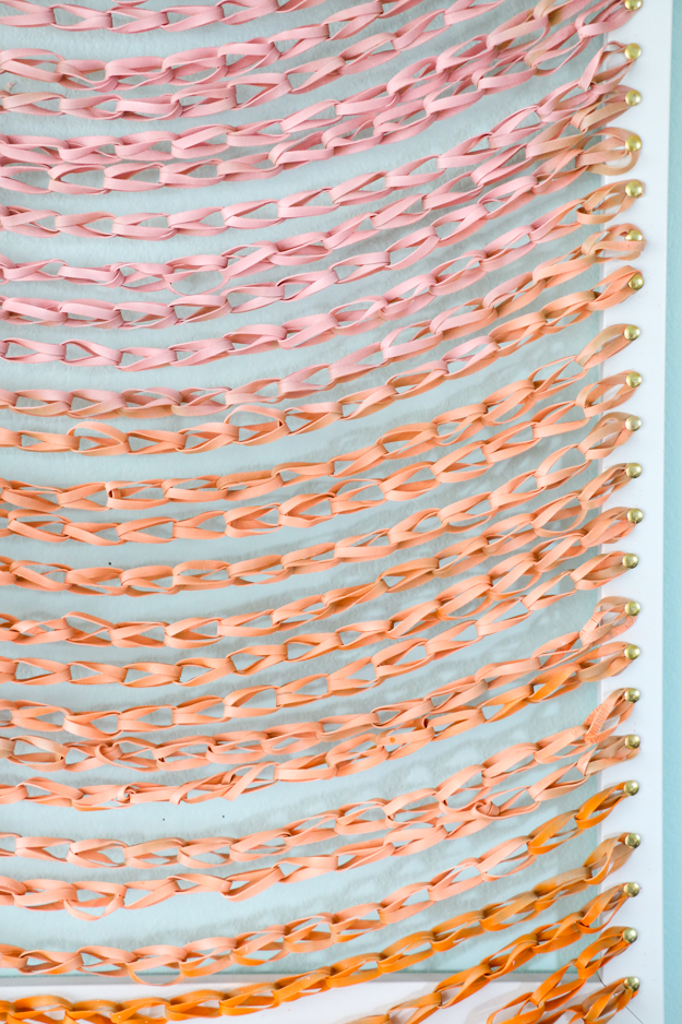DIY faux woven wall art using rubber bands - how to make woven wall art - DIY art - back to school - office supplies - ombré - woven art - diy project - diy art project - fall home decor