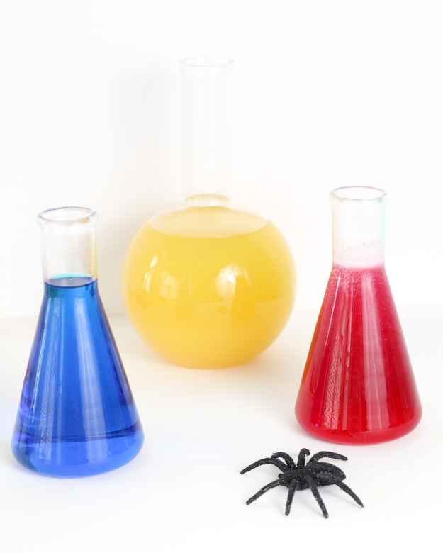 DIY Mad Scientist Laboratory Cocktails for Halloween party - Grown up Halloween - concoctions - Lab party - Cocktail recipe