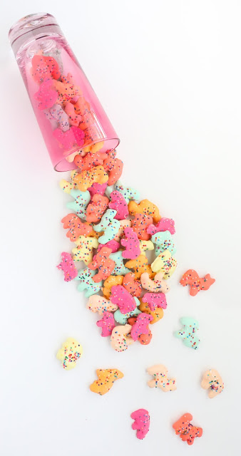 DIY Colorful Rainbow iced animal cookies - how to make your own colorful circus animal cookies for a birthday party or Christmas cookie exchange