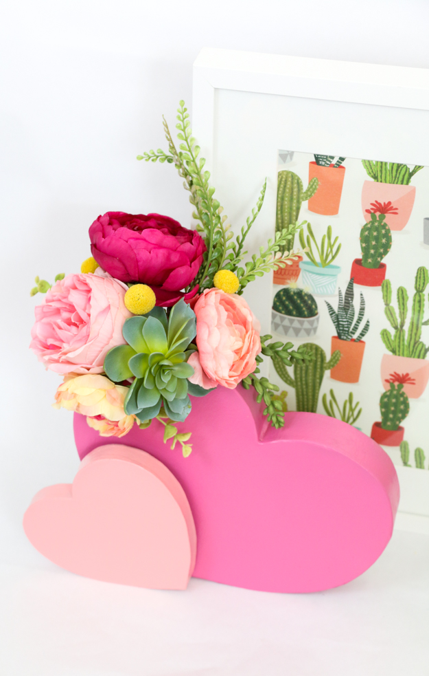 Learn how to make your own heart vase for Valentine's Day - craft idea - DIY project - Home decor - target style - flower vase - DIY Vase