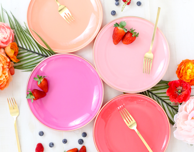 DIY Your own colorful plates with gold edges similar to dinner ware you would see in Target or Anthropologie - Oh Joy copy cat dinner ware - craft ideas - home decor diy projects