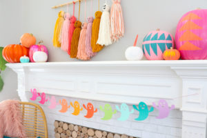 DIY Friendly Ghost Garland and Halloween Mantel