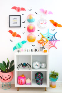 DIY Gradient boo pumpkins and halloween gallery wall