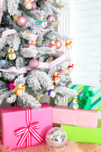 DIY Felt Snowman Ornaments