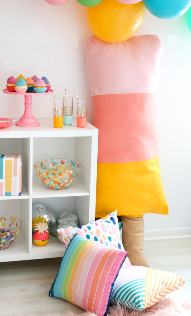 DIY Giant Popsicle Pillow