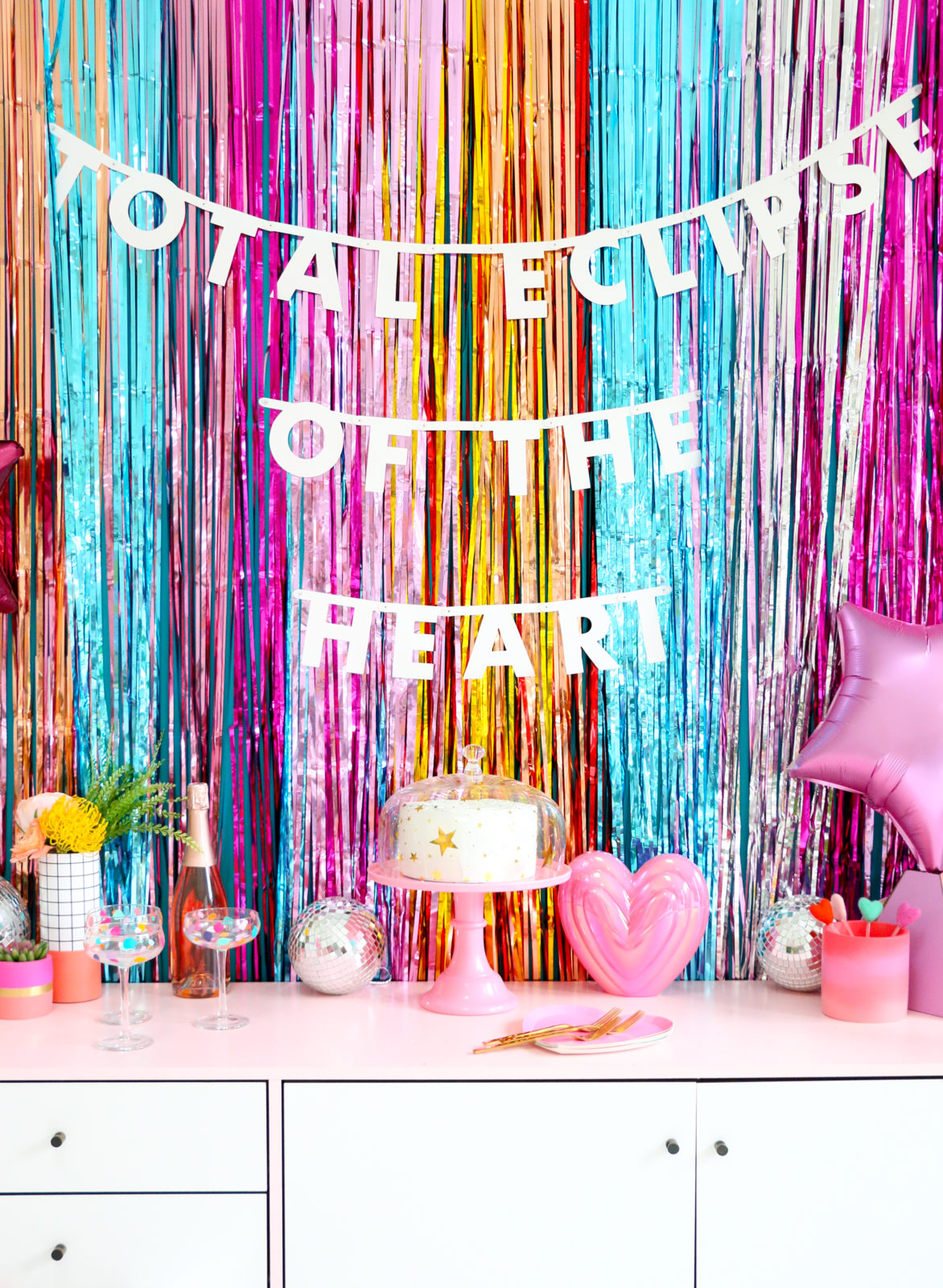 How to Make an Easy Fringe Backdrop A Kailo Chic Life