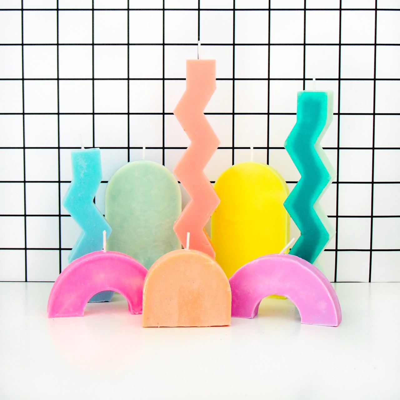 DIY Colorful Candles in Geometric Shapes